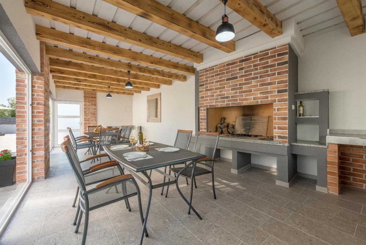 Villa Sofija Zaton  Eksteriør bilde